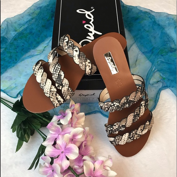 NEW IN BOXSnake Print Braided faux leather sandals - Picture 2 of 8